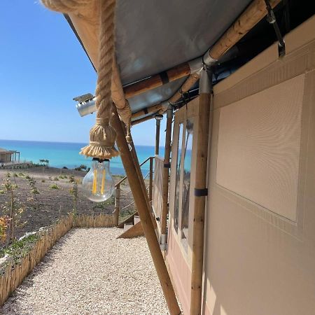 Tendu' Punta Bianca Glamping Camp ปัลมา ดิ มอนเตเคียโร ภายนอก รูปภาพ