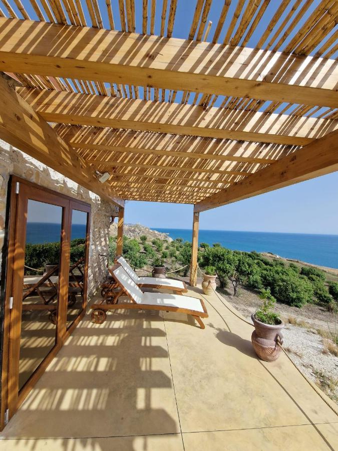 Tendu' Punta Bianca Glamping Camp ปัลมา ดิ มอนเตเคียโร ภายนอก รูปภาพ